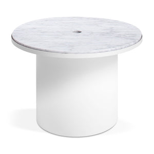 Plateau Medium Table
